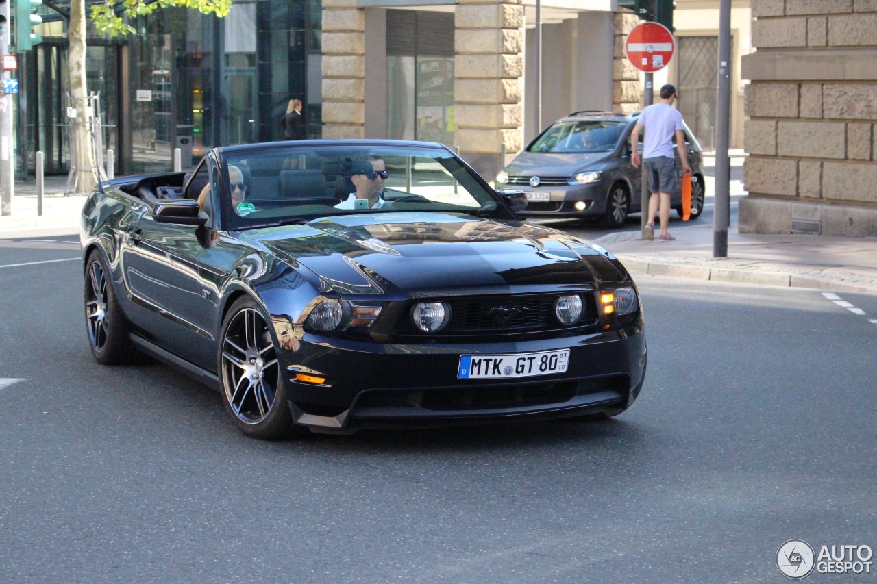 Ford Mustang GT Convertible 2010