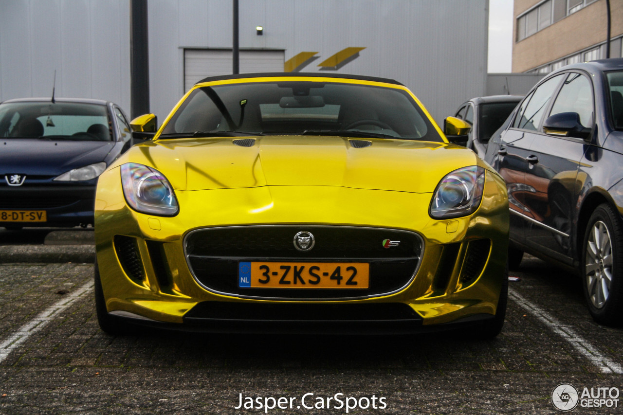 Jaguar F-TYPE S Convertible