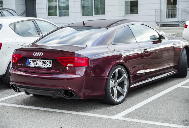 Audi RS5 B8 2012