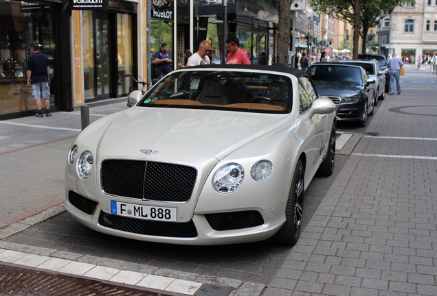 Bentley Continental GTC V8