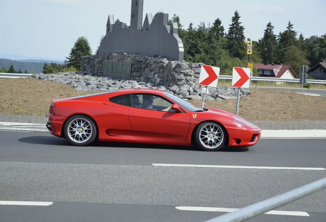 Ferrari 360 Modena