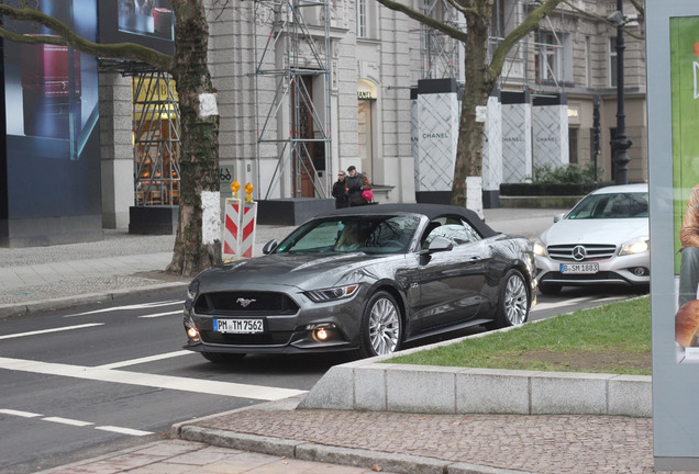 Ford Mustang GT Convertible 2015