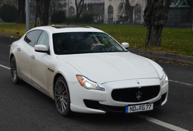 Maserati Quattroporte S Q4 2013