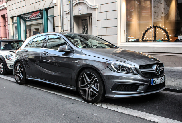 Mercedes-Benz A 45 AMG