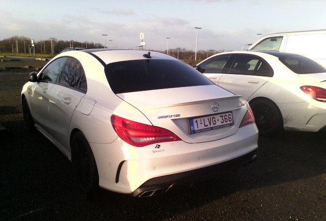 Mercedes-Benz CLA 45 AMG C117