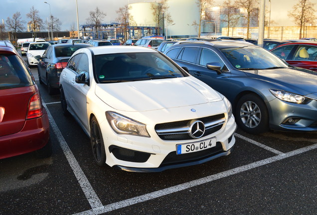 Mercedes-Benz CLA 45 AMG Shooting Brake