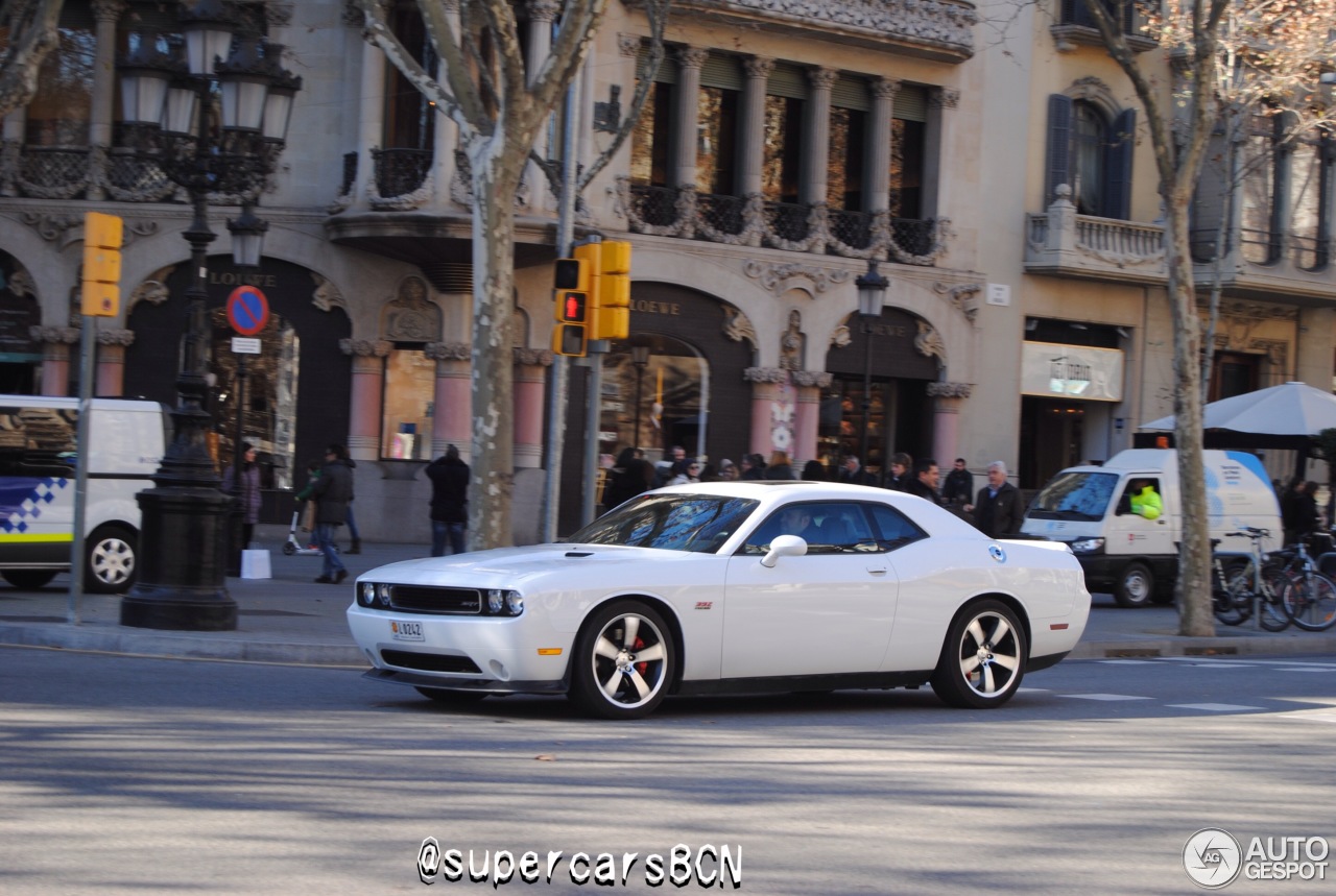 Dodge Challenger SRT-8 392