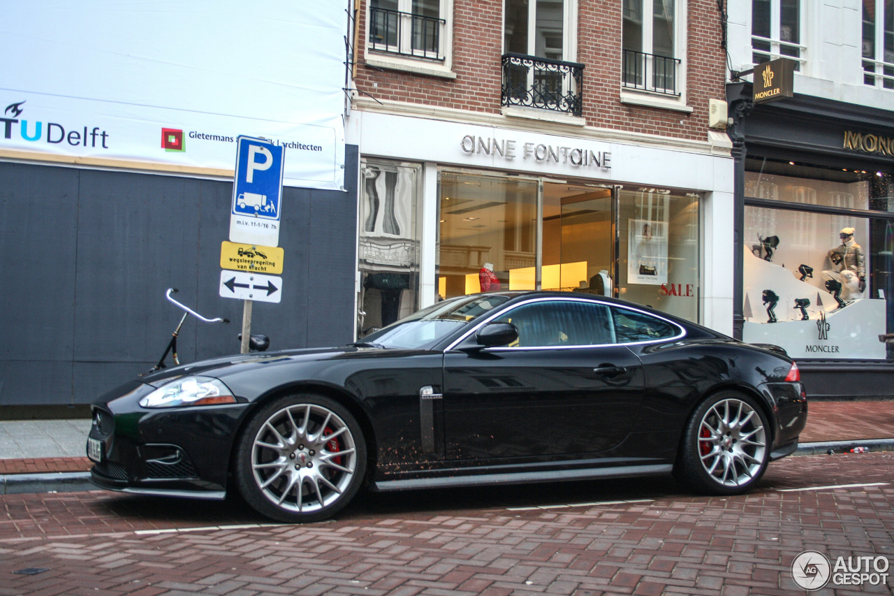 Jaguar XKR-S