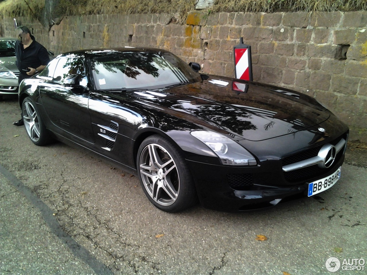 Mercedes-Benz SLS AMG