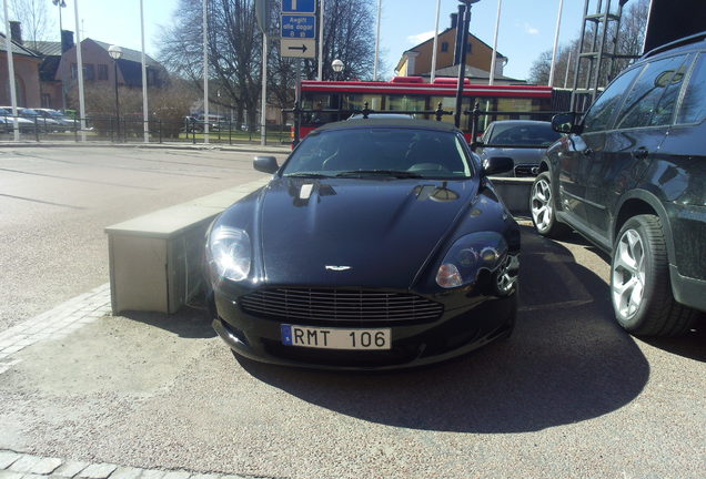 Aston Martin DB9 Volante