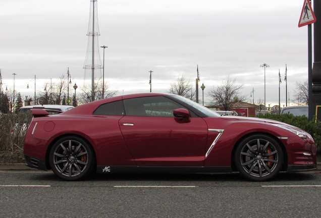 Nissan GT-R 2014