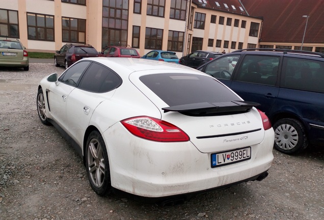 Porsche 970 Panamera GTS MkI