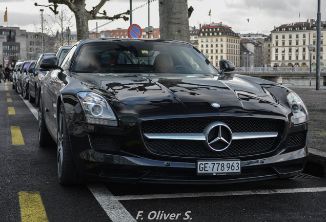 Mercedes-Benz SLS AMG