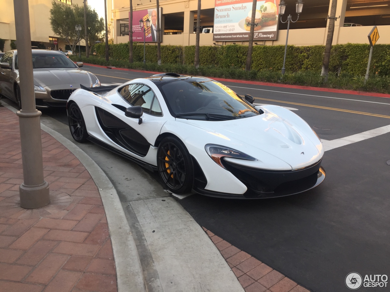 McLaren P1