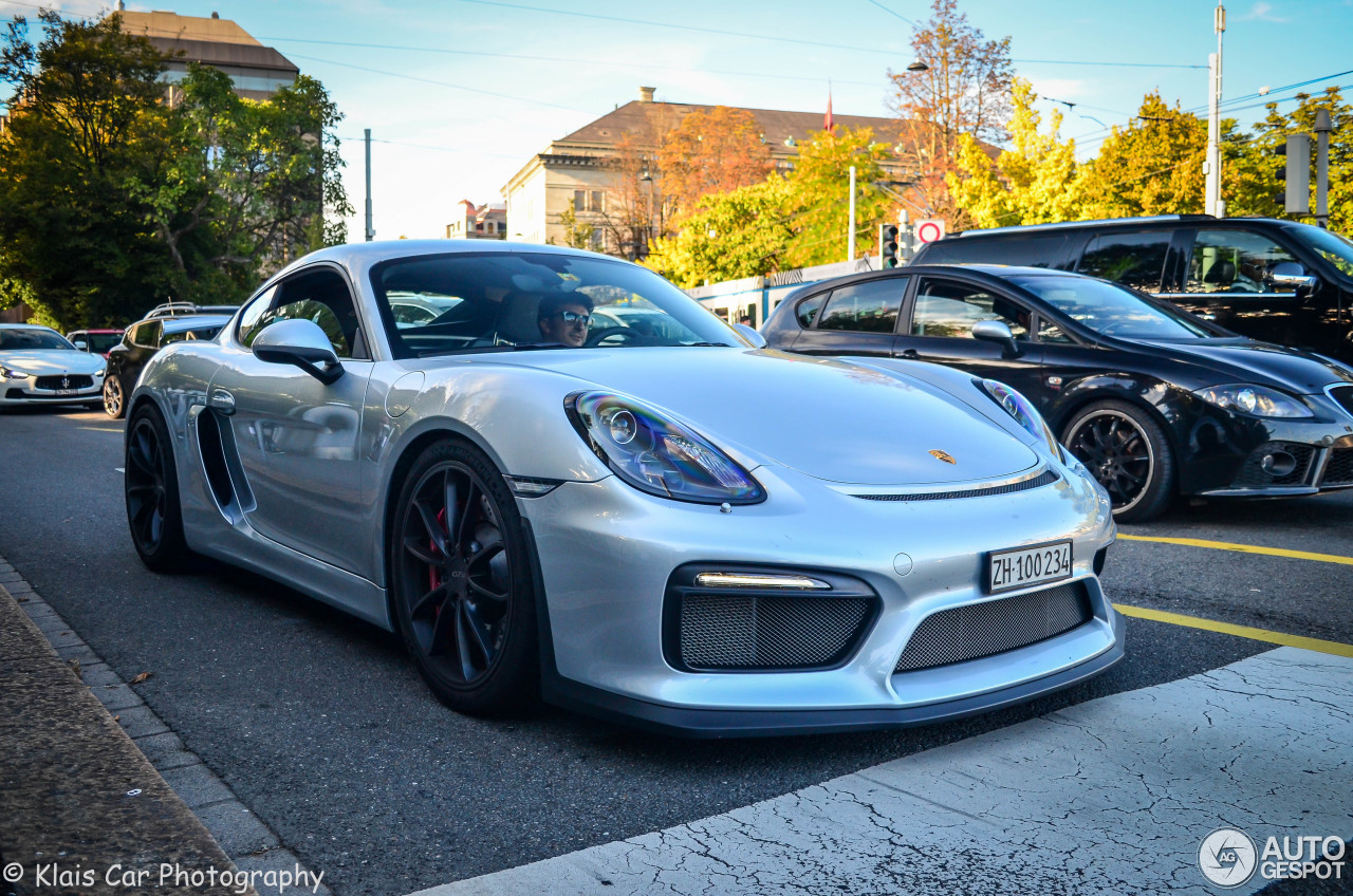 Porsche 981 Cayman GT4