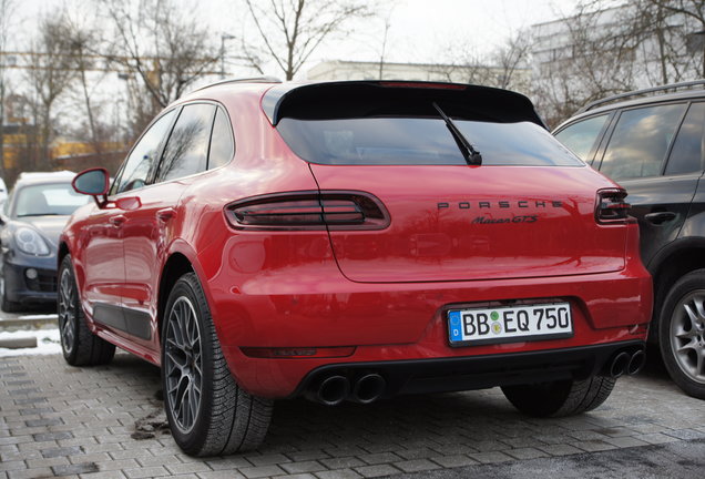 Porsche 95B Macan GTS