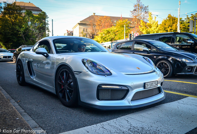 Porsche 981 Cayman GT4