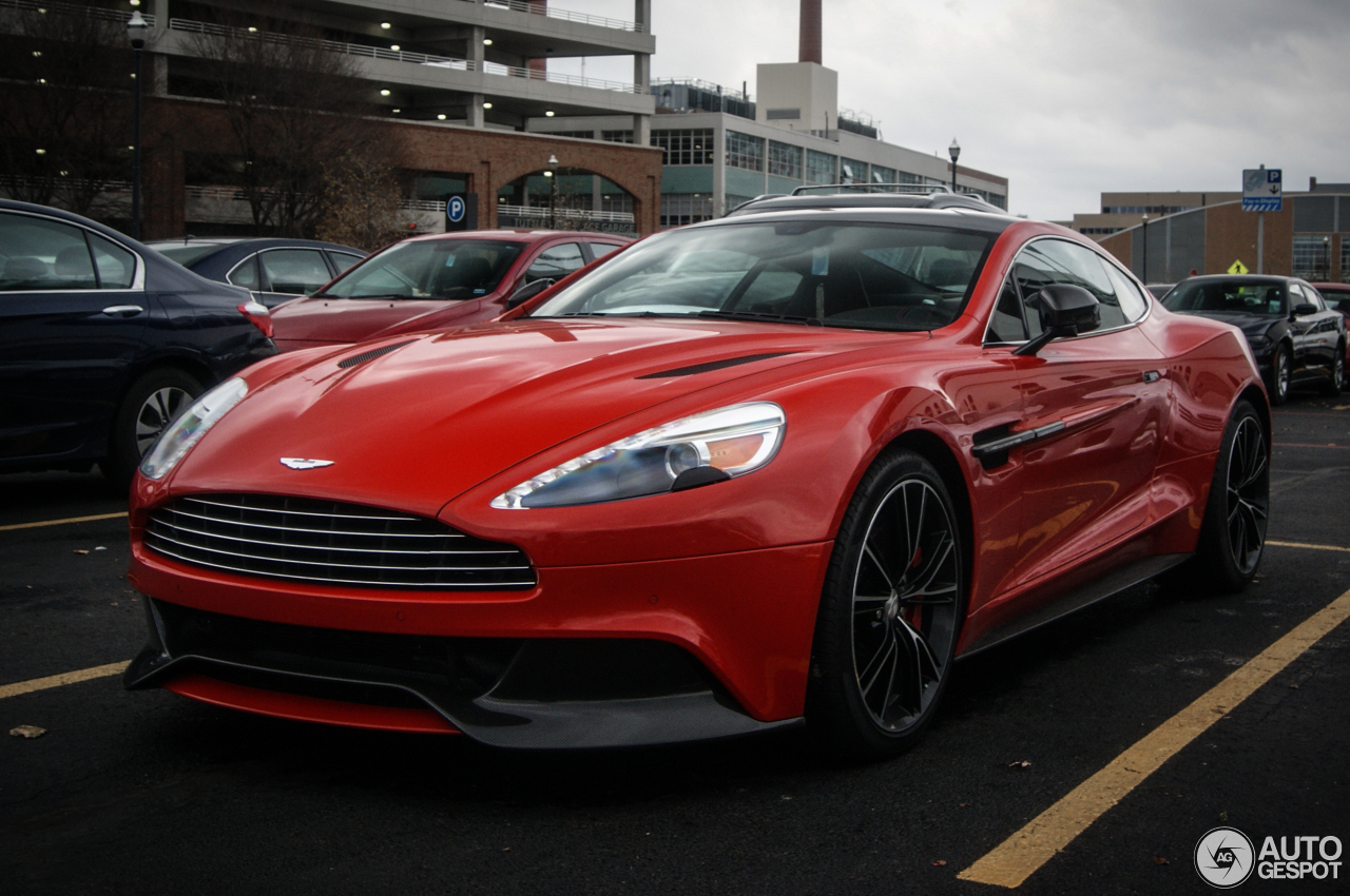 Aston Martin Vanquish 2013