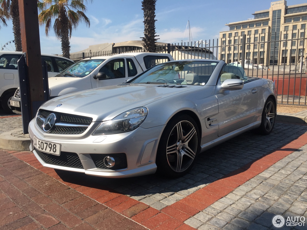 Mercedes-Benz SL 63 AMG