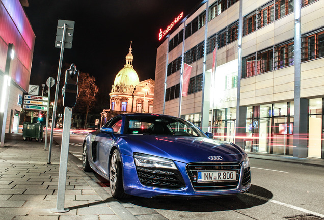 Audi R8 V10 2013