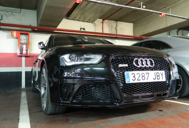 Audi RS4 Avant B8