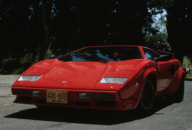 Lamborghini Countach 5000 Quattrovalvole