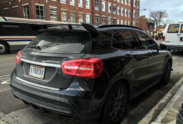 Mercedes-Benz GLA 45 AMG X156