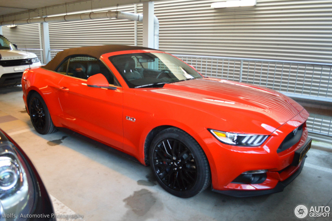 Ford Mustang GT Convertible 2015