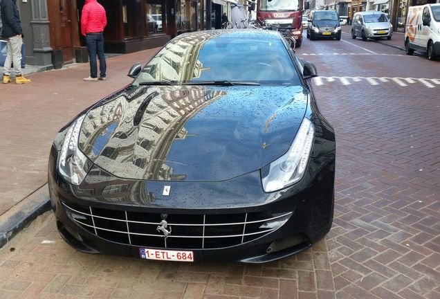 Ferrari FF