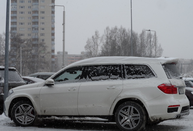 Mercedes-Benz GL 63 AMG X166