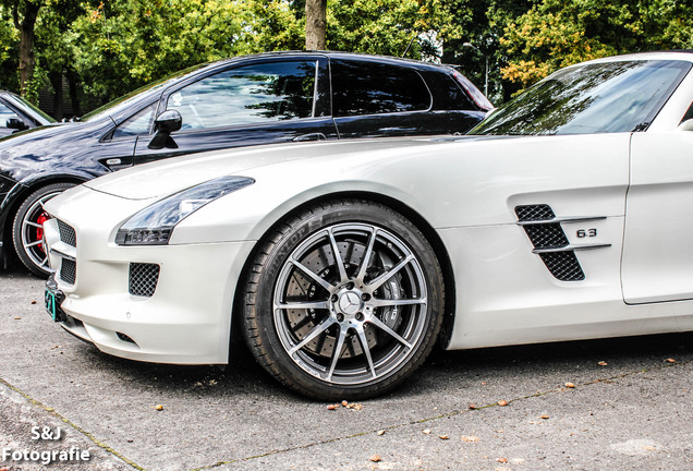 Mercedes-Benz SLS AMG Roadster