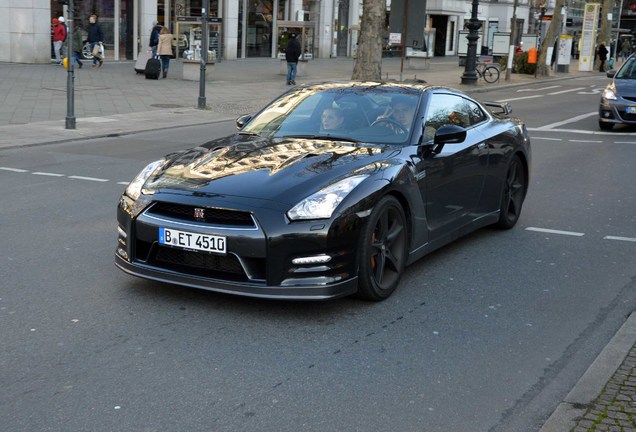 Nissan GT-R 2011