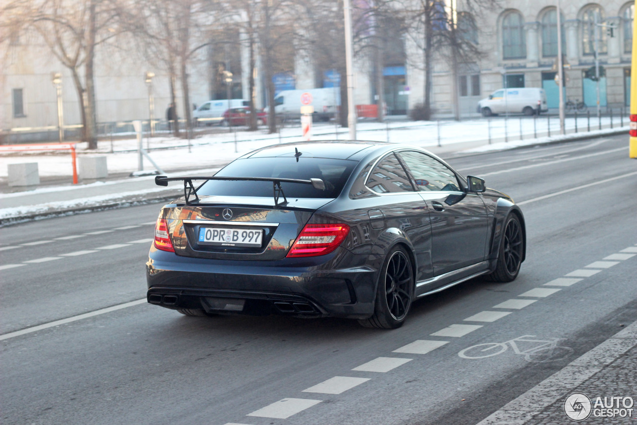 Mercedes-Benz C 63 AMG Coupé