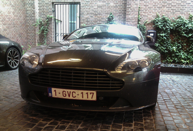 Aston Martin V8 Vantage S Roadster