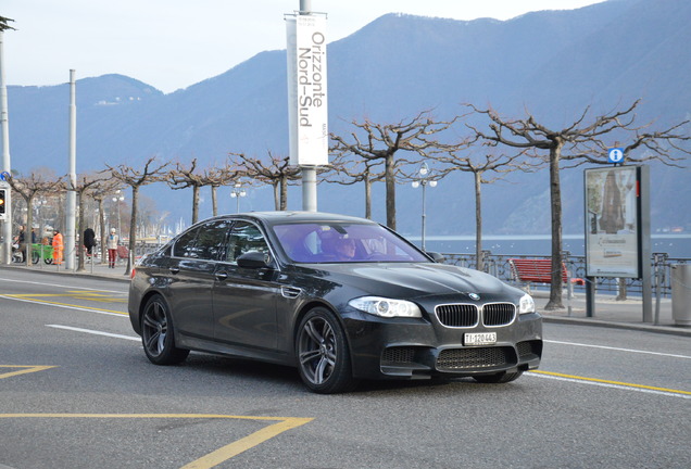 BMW M5 F10 2011