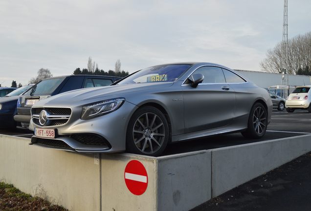 Mercedes-Benz S 63 AMG Coupé C217