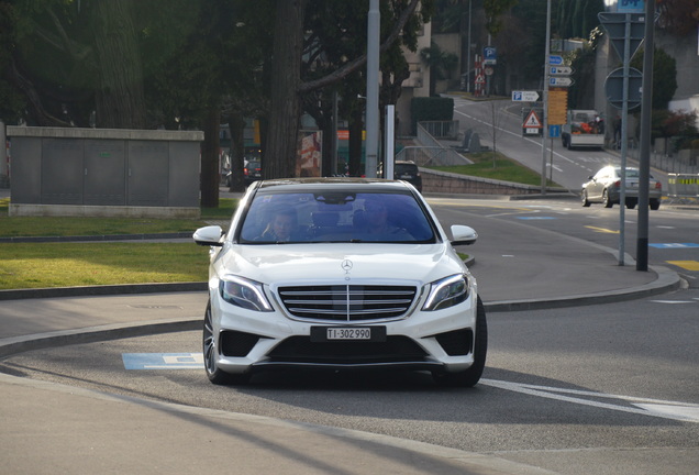 Mercedes-Benz S 63 AMG V222