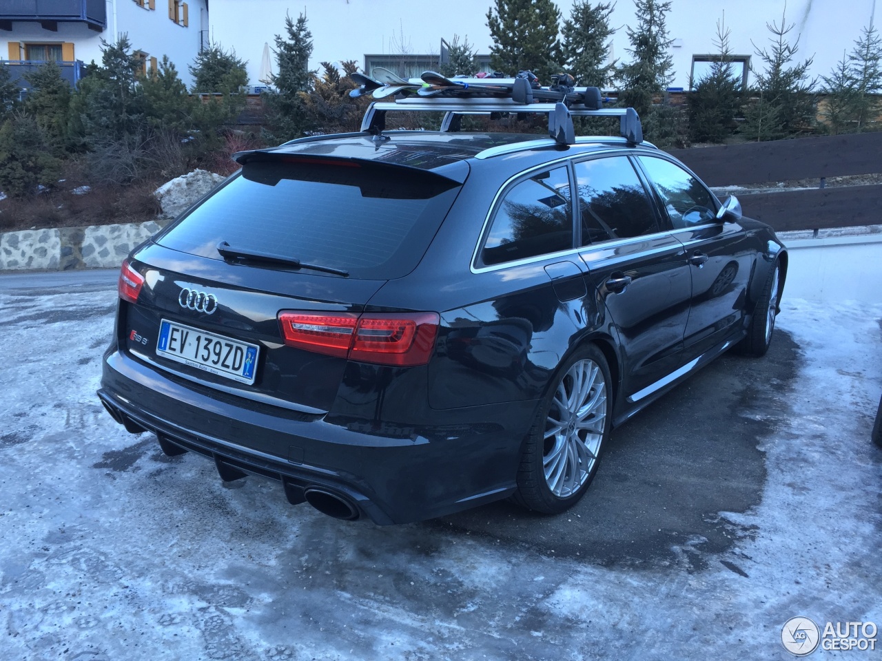 Audi RS6 Avant C7