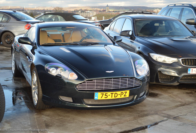 Aston Martin DB9