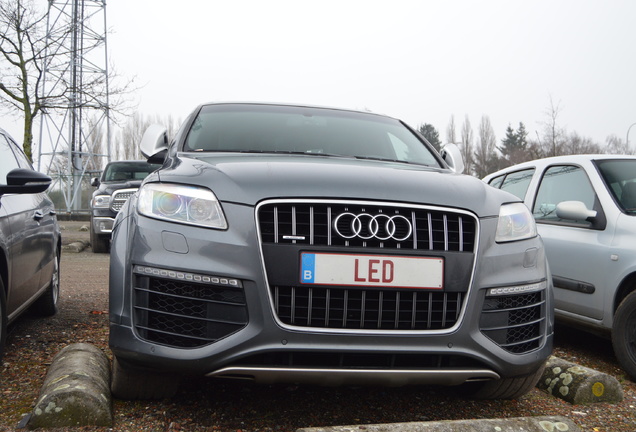 Audi Q7 V12 TDI