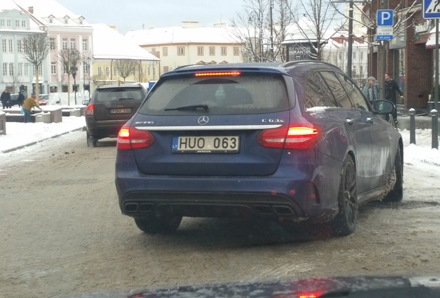 Mercedes-AMG C 63 S Estate S205