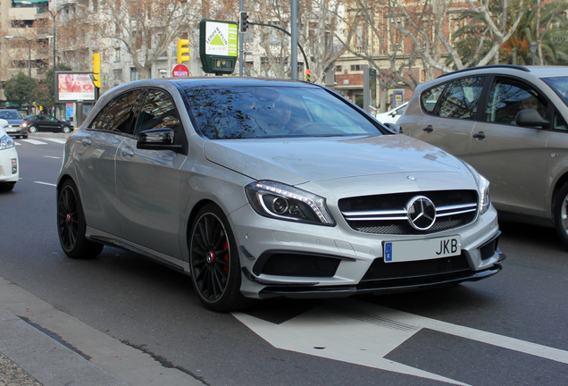 Mercedes-Benz A 45 AMG