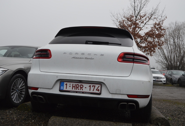 Porsche 95B Macan Turbo