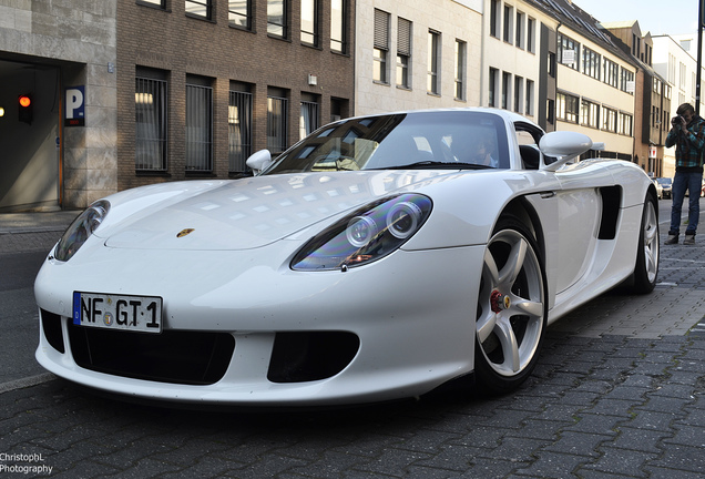 Porsche Carrera GT