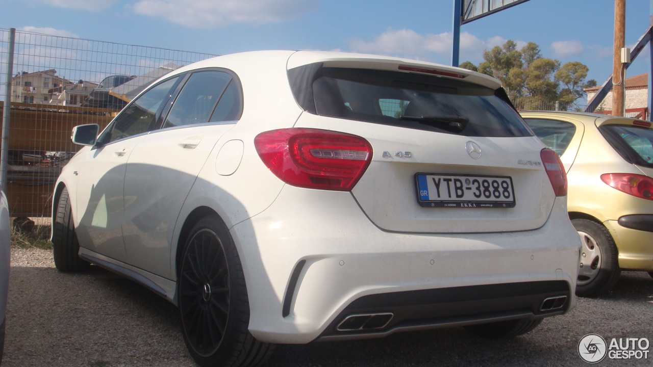 Mercedes-Benz A 45 AMG