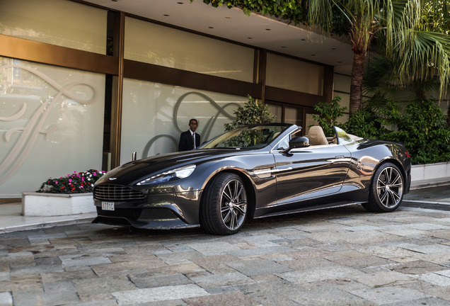 Aston Martin Vanquish Volante