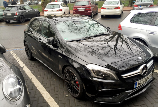 Mercedes-AMG A 45 W176 2015