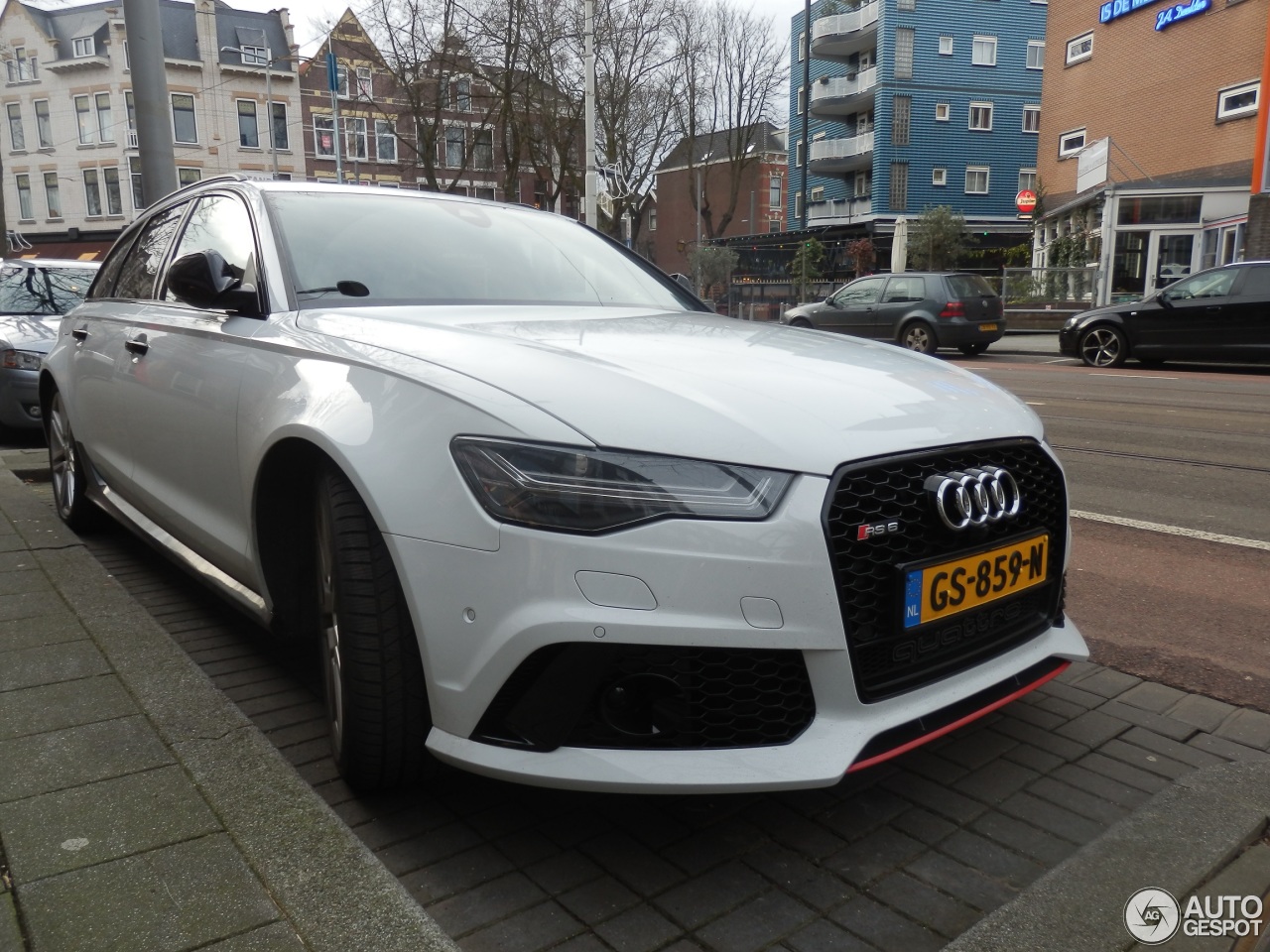 Audi RS6 Avant C7 2015