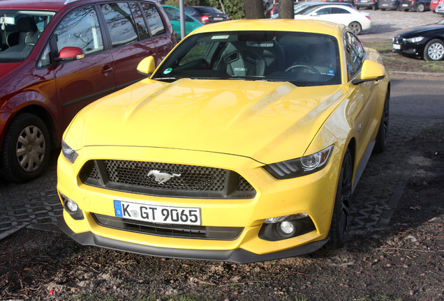 Ford Mustang GT 2015