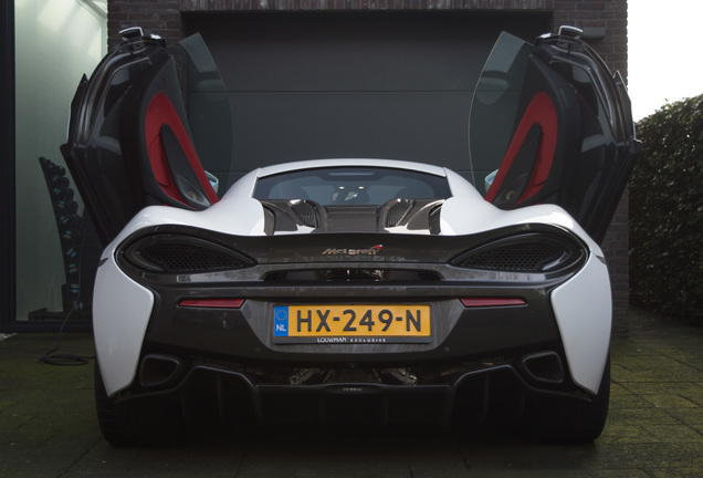 McLaren 570S